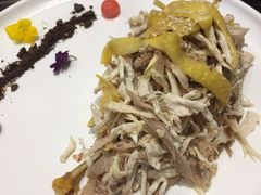 盐焗鸡-高第街56号港式餐厅·精选(世茂广场宽厚里大明湖店)
