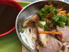 -红鼻子桂林米粉(金唐新光界店)