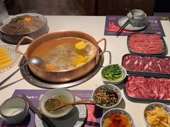 -牛村来人潮汕牛肉火锅(西单店)