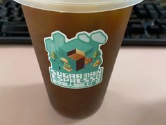 苹果冰美式-sugarman espresso素饮糖人高新咖啡工厂