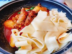 大盘鸡拌面-撒拉花儿·新疆菜·清真(太阳宫店)