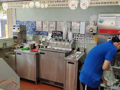 -DQ·蛋糕·冰淇淋(川沙东海岸店)