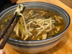 雪菜肉丝面-陈八两面家(华孚写字楼店)