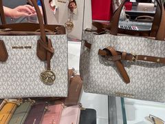 -宁波杉井奥特莱斯广场