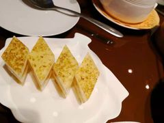 -广州中心皇冠假日酒店·百粤楼
