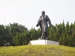 -荔枝公园-小平画像广场