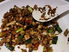 -老唐三下锅 ·张家界地标美食(溪布街店)