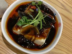 -小镇大厨新概念复合中餐厅(万达广场大连高新店)
