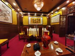 包厢-九花山烤鸭店
