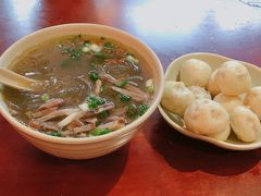 -佬钱湾仔(衣裳街店)