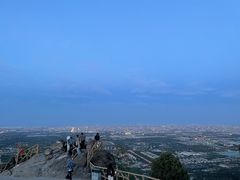 -鬼笑石后山停车场