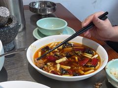 -六合居·明厨亮灶餐厅(成双大道店)