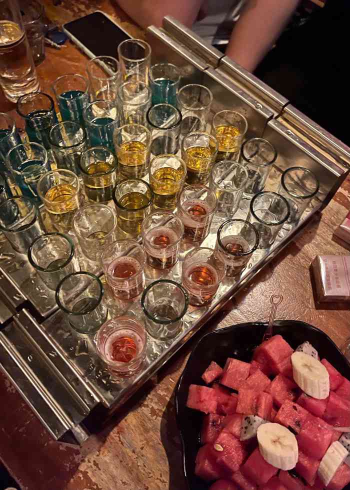 hls小酒馆(龙首店)-"七八年前就去过第一家店 在吉祥村那时候.