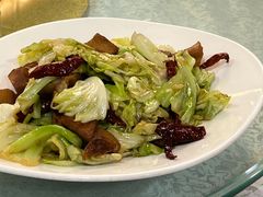 -汗腾格里·风味餐厅(新疆驻京办店)
