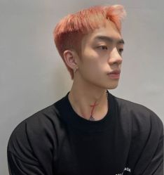 -川和潮人