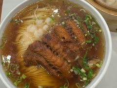 -老西白点心店
