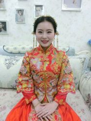 -红馆妆造(中央大街店)