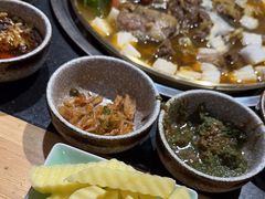 -顶顶汤火牛排火锅·经典铜锅涮肉