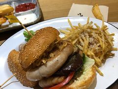 德国盘肠汉堡-HELLO 27 意面·沙拉·帕尼尼