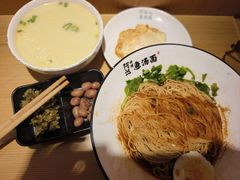 -阿达师傅鱼汤面