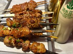 -宫老四·上品烧烤酒店(汉东路店)