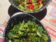 -哥老官重庆美蛙鱼头(西湖银泰十一哥店)