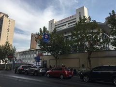 -上海中医药大学附属市中医医院-停车场