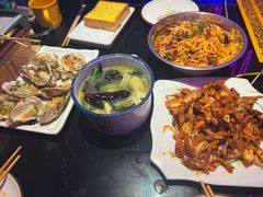-喝丢一只鞋海鲜烧烤·海肠捞饭(东关街店)