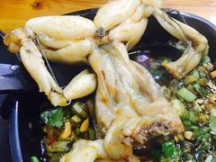 -味仙疯美蛙鱼头(清扬路总店)