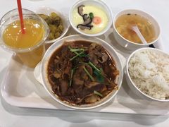 -浦东图书馆读者餐厅