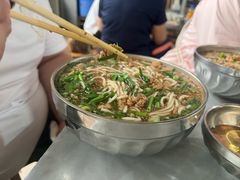 -正宗杨记普洱酸醋米线(总店)
