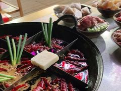 -正贰捌经重庆老火锅(建设路店)