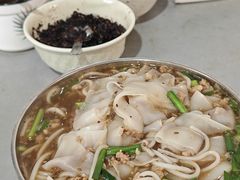 -正宗杨记普洱酸醋米线(总店)