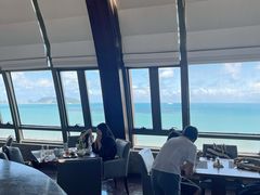 -三亚湾海居铂尔曼度假酒店