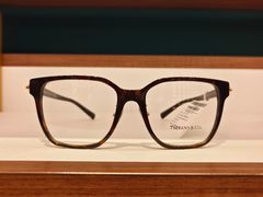 -LensCrafters亮视点(东方新天地店)