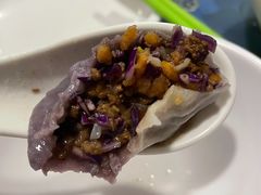 紫甘蓝锅巴馅饺子-宝源饺子(麦子店街店)
