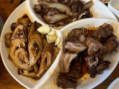 -老鼎万春卤菜(五代传承创始老店)