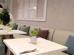 -潮一不贰·法式甜品·生日蛋糕·西式简餐(外滩店)