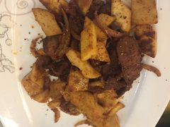 -马尔龙新疆饭店·清真(瑞景店)