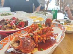-品鲜村农家菜·阳澄湖大闸蟹(总店)