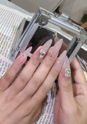 -十月·日式美甲美睫·纹眉