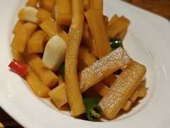 -苹果树下艺术餐厅(宋庄店)