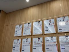 -上海仁爱医院口腔科 · 种植