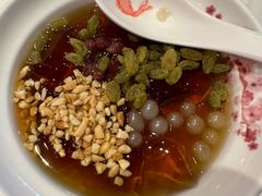 -渝是乎川渝小炒(新世界百货望京店)