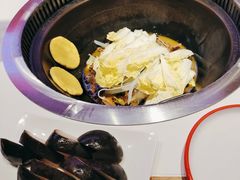 -玺炖·中国铁锅炖(虹桥天街店)