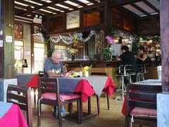 -Dash Teak House