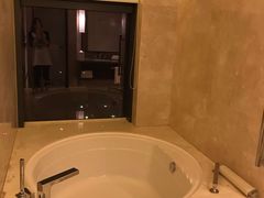 -舟山希尔顿酒店