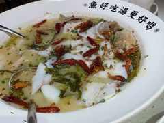 -江渔儿酸菜鱼(奥园广场金发购物中心店)