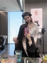 -AKOZO Beauty Salon