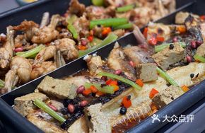Secret-Recipe Roasted Clear Water Fish